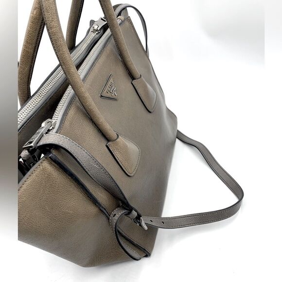 Auth Vtg Prada 2way Twin Pocket Glacé Tote Bag in Pomice Preloved Iconic Shape - Picture 9 of 16